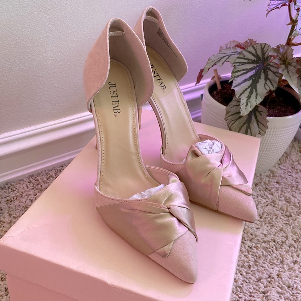 JustFab Sophia Blush Pumps